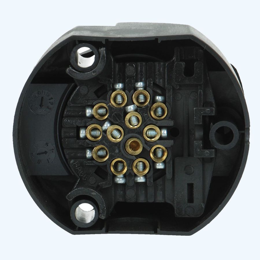 13-polige stekkerdoos 13-polige stekkerdoos